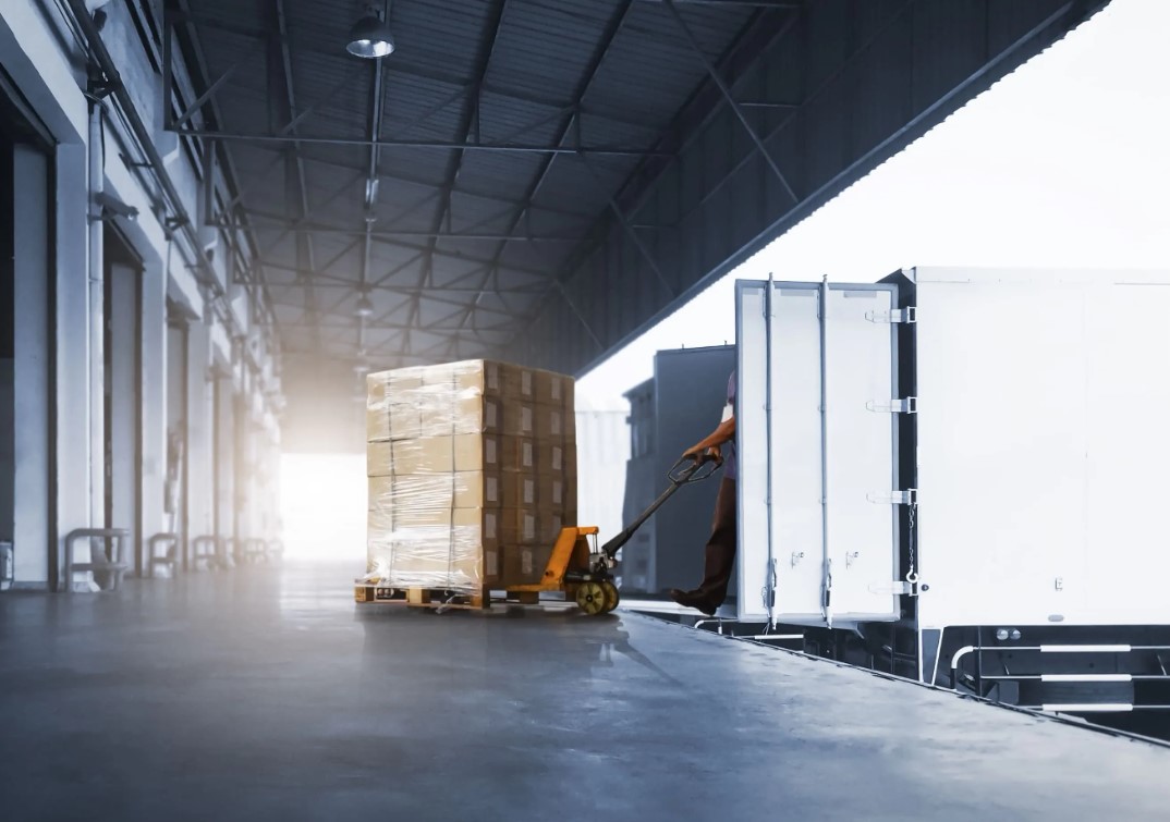 Консолидация грузов на складах в странах Европы