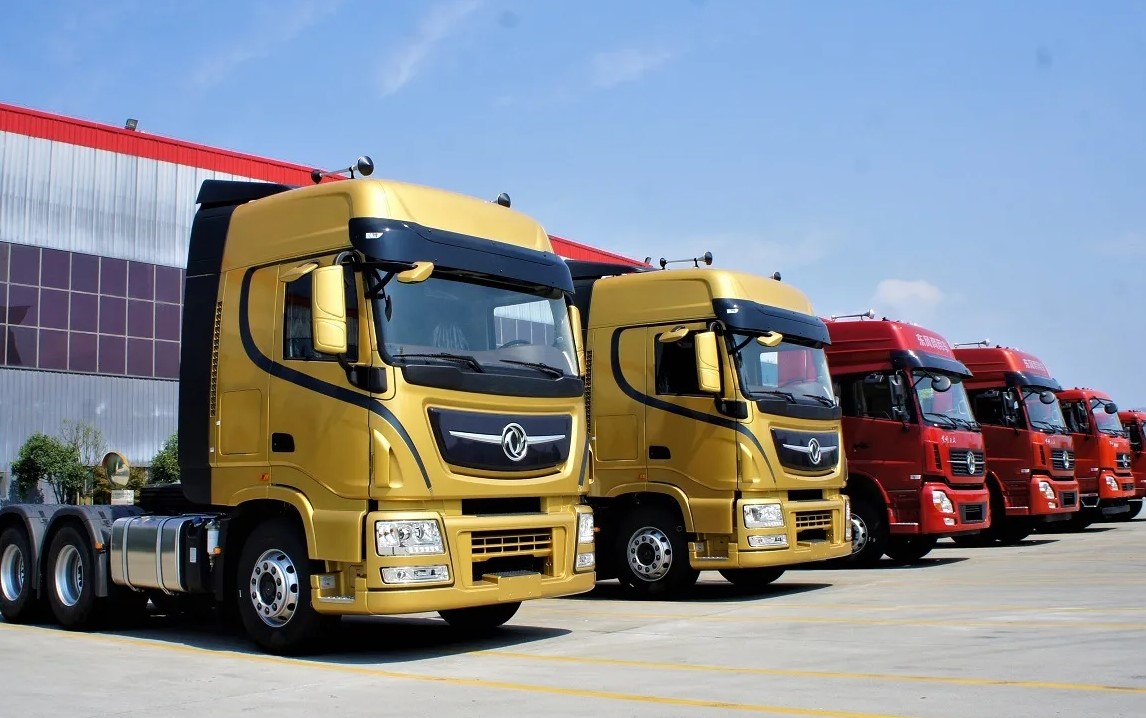 Доставка седельного тягача своим ходим из Европы